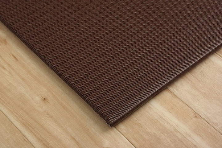Trim Brown edge finish
